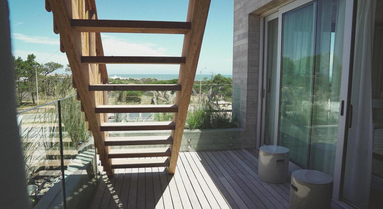 Casagrande Hotel & Beach Club Jose Ignacio  Exterior photo A straight staircase